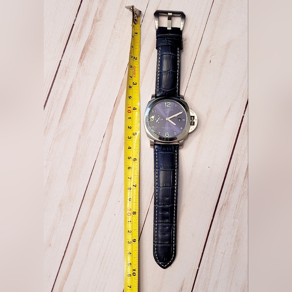 Panerai Luminor GMT with Blue and Silver Accents - Picture 14 of 14